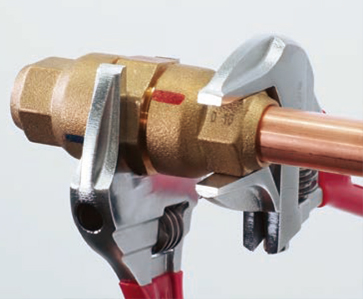 プレ加工でろう付け不要